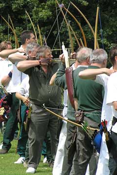 Gentlemen longbow archers in action at Meopham.